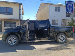 Capturan a hombre con cristal y armas