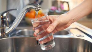 Enorme fuga deja sin agua a colonos de Vista Hermosa