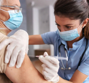 Pide la Secretaria de salud cuidarse de  LA INFLUENZA  vacun&aacute;ndose