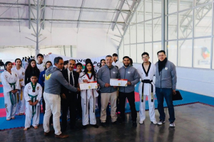 Presentan proyecto en apoyo a atletas de  Tae kwon do