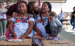 Impresiona trabajo artesanal de  &ldquo;Mujeres Avanzando&rdquo;