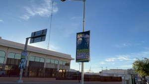 Cubren avenidas de la ciudad con propaganda contra Morena