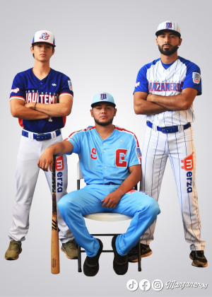 Presentan nuevo uniforme de manzaneros de Cuauhtemoc
