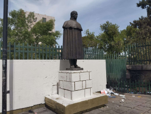 Indigentes toman al Imss Morelos como hogar temporal