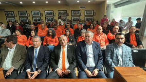 Piden proteger autonom&iacute;a de sindicatos estatales