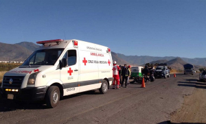 Cuatro muertos en choque de autob&uacute;s en carretera a Delicias