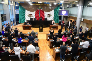 Endurecen leyes de transito en el congreso