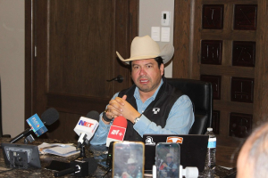 Ante los cambios hay que dar resultados: Alvaro Bustillos