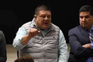 J&aacute;uregui se compromete a fortalecer seguridad en sector empresarial