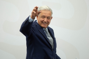 Lee la Incre&iacute;ble y absurda carta de Amlo a Trump
