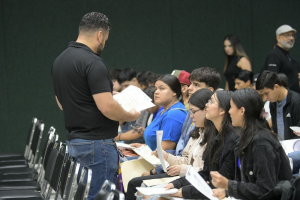 Inicia entrega de fichas de la Uach para ciclo agosto-diciembre 2026