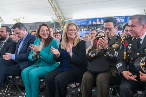 Visita Maru Campos Guanajuato y asiste a segundo informe de Libia Garc&iacute;a