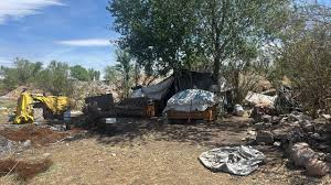 Encuentran a hombre sin vida en lote bald&iacute;o en An&aacute;huac