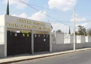 Ordena gobernaci&oacute;n federal cambiar nombre a escuelas en Chihuahua
